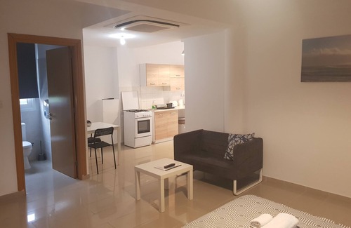 Paphos Apartamento | Valentinos Apartments