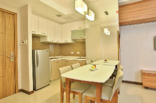 Salcedo Village Hotel | Valero Grand Suites by Swiss-Belhotel