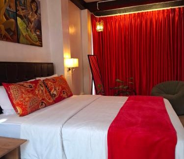 Salatiga Cama Y Desayuno | Valhalla Boutique Hotel
