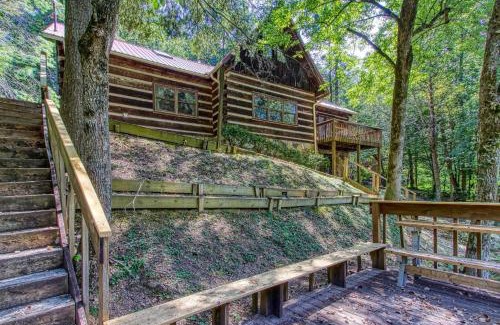 Sevierville Casa | Valhalla - Private Rustic Getaway cabin