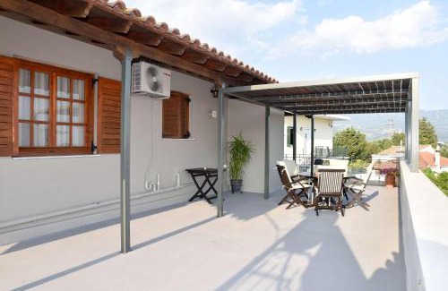 Valira Apartamento | Valira Garden Retreat Near Ancient Messene