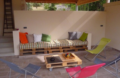 Saint-Maurice-d'Ibie Casa | Villa independiente con piedras locales en una gran parcela cerca del Pont d 'Arc