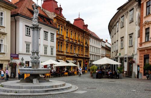 Ljubljana Old Town Apartamento | Valle Apartment City Center
