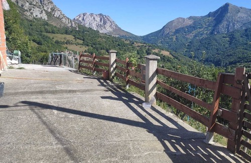 Barzana Casa | VALLE DEL OSO Casa el mirador de Faedo