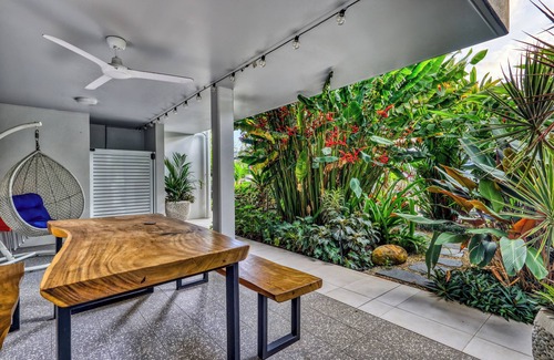 Redlynch Apartamento | Valle Vista Luxury Apartments