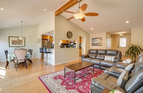 Vallejo Casa | Vallejo Home w/ Spacious Deck, Hot Tub & Views