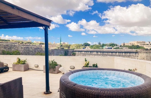 Kalkara Apartamento | Valletta and Grand Harbour Lookout