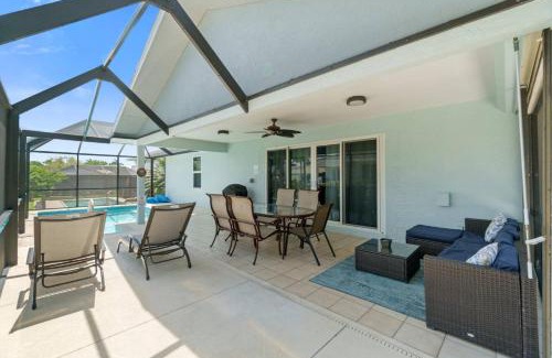 Marco Island Casa | Valley Avenue Getaway Home with Pool