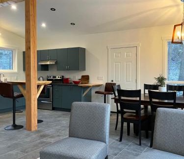 Golden Casa | Valley Edge Lodge