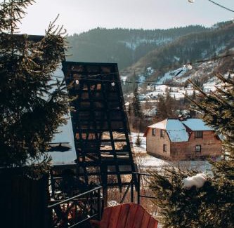 Slavske Apartamento | Valley Hills-котедж на схилах гір з чаном-джакузі