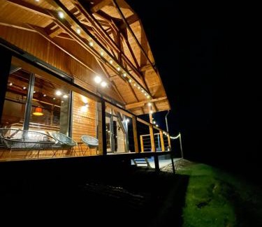 Sita Buzaului Casa | Valley House Cabana cu priveliste de vis