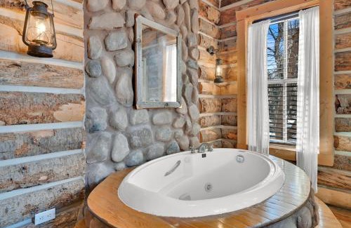 Huntsville Cama Y Desayuno | Valley House Inn Log Haven Suite