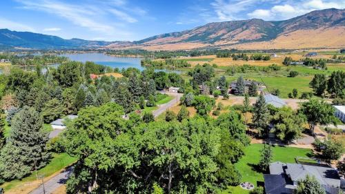 Huntsville Cama Y Desayuno | Valley House Inn Log Haven Suite