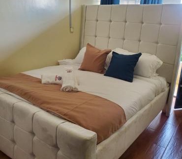 Manyimbo Casa | Valley View Appartments