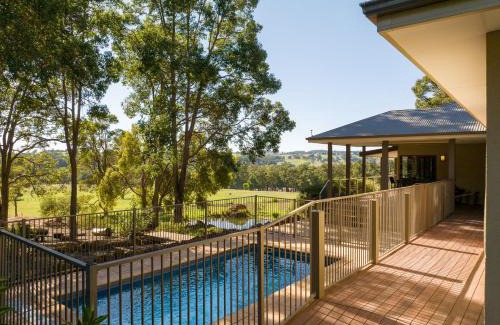 Ferguson Casa | Valley View