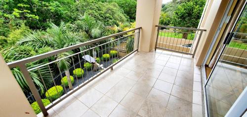Ramsgate Beach Apartamento | Valley Views 1 - Sleeps 6 - Perfect Family Holiday Home!