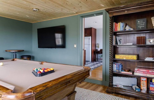 Durham Casa | Valley VIEWS! Hot tub, Game Room, Acres to Roam!