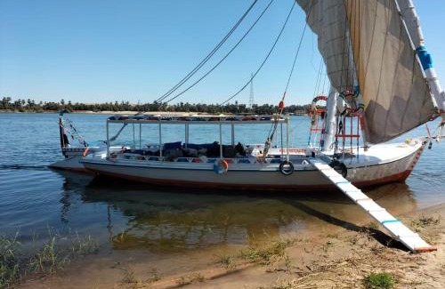 Nile River Luxor Cama Y Desayuno | valleyofthenileadventures