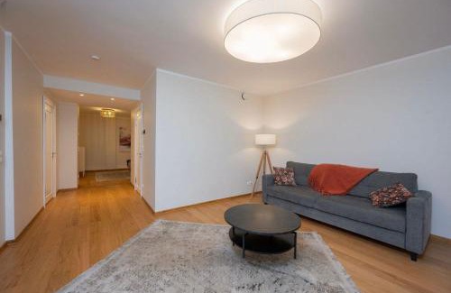 Old Town Apartamento | Vallikraavi street Apartment with sauna