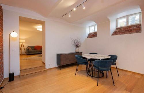 Old Town Apartamento | Vallikraavi street Apartment with sauna