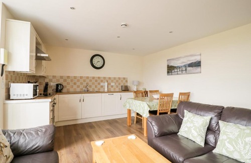 Wing Casa | Vallum
