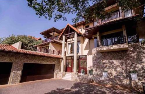 Port Zimbali Casa | Vallyview villa’S