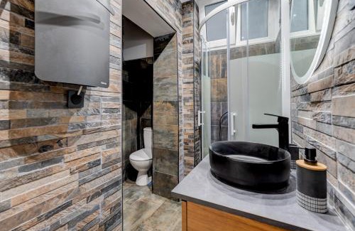 Liberation Apartamento | Valrose - Wifi, AC, 2 pers, hyper centre