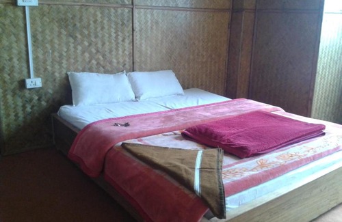 Lepchajagat Casa | Vamoose Salakha