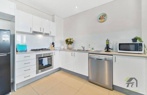 Parramatta Apartamento | Van Gogh's Condo in Parramatta