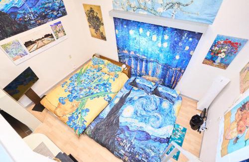 Honmachi Apartamento | Van Gogh Tokyo Shinjyuku Shibuya New Open !