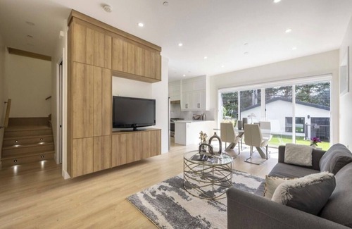 East Side Casa | Vancouver home close to downtown