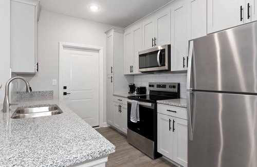 Newberry Apartamento | Vanguard 1BD 2 - Una Habitación Piso, Capacidad 2