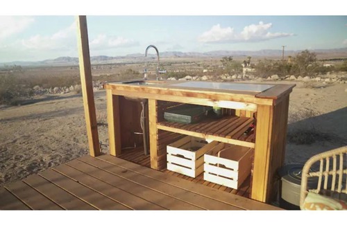 Twentynine Palms Casa | Vanlife Adventures in the COOL bus!