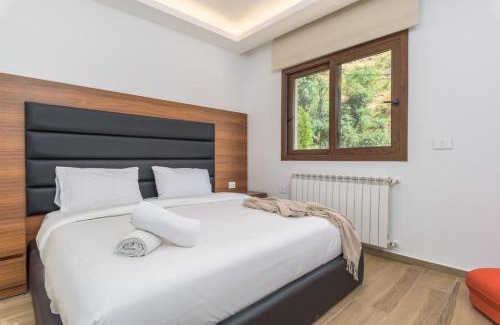 Kfardebian Apartamento | Vantage - 2 BR Apt by The Valley in Kfardebian