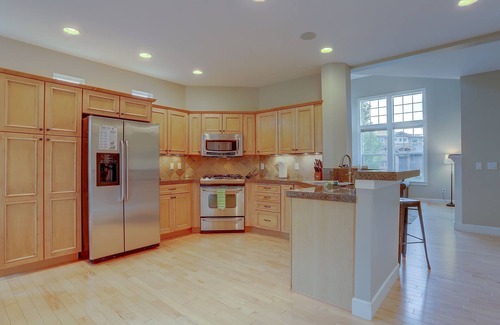 Southern Crossing Casa | Vantage Point 3 Bedroom Townhouse by RedAwning