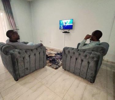 Lusaka Apartamento | Vapour Lounge