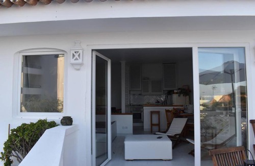 Olhos D'Agua Apartamento | Varanda para o Mar
