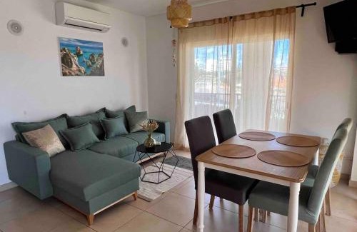 Portimao Apartamento | Varandas d Agua apartment with spectacular balcony