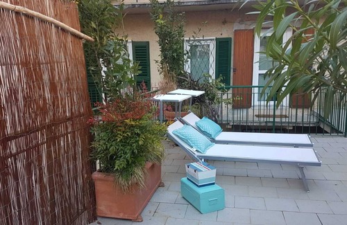 Varenna Casa | Varenna Sweet Home Varenna ofrece wifi gratis, cama doble, un sofá cama, un piso