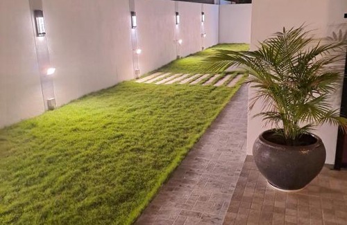 Central Seberang Perai Casa | Varnen Cozy Haven Master Bedroom