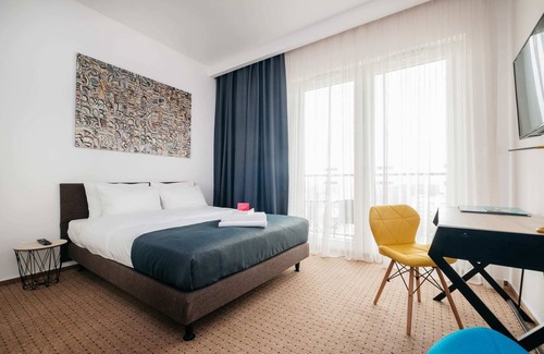 Wola Hotel | Varsovia Comfort Studios