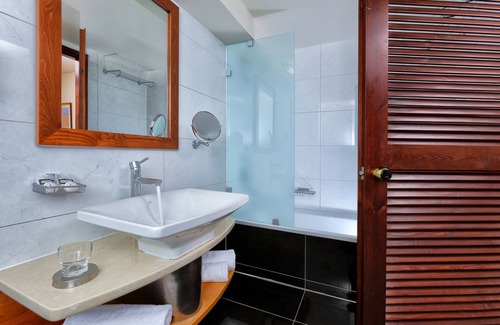 Sissi Hotel | Vasia Resort & Spa