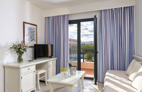 Sissi Hotel | Vasia Resort & Spa