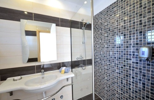 Sissi Hotel | Vasia Sea Retreat