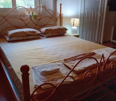 Tanagra Casa | Vasiliki