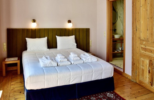 Kalamata Hotel | VASILIKON Hotel 1888 the past is present