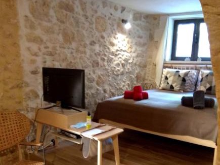 Roustika Casa | Vassili's House
