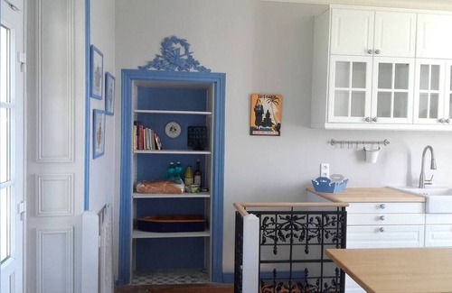 Longeville-sur-Mer Casa | Vast 8/9 bedroom maison de maitre with swimming pool near beaches