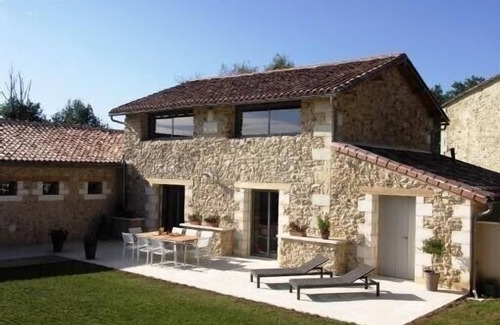 Vanxains Casa | Propiedad de gran carácter con piscina en Dordogne-Périgord 15 personas