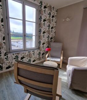 Chinon Apartamento | Vaste appartement avec vue sur la Vienne